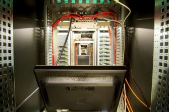 Datove centrum v CERN-foto-Marek Beranek-2420