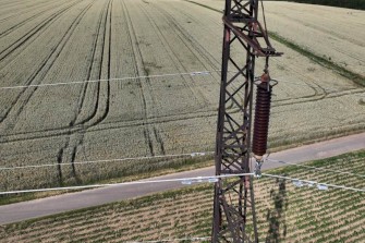 Fotografie z dronu validuji pracovnici EG D-2425