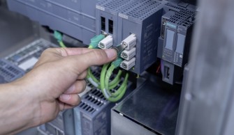 Bezpečná síťová infrastruktura na komponentech SCALANCE (zdroj: Siemens) sie-scalance-2636